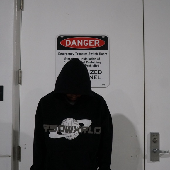 R3DWXRLD HOODIE - Picture 4 of 4